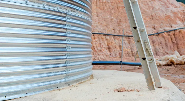 First step in the installation: digging in the basin