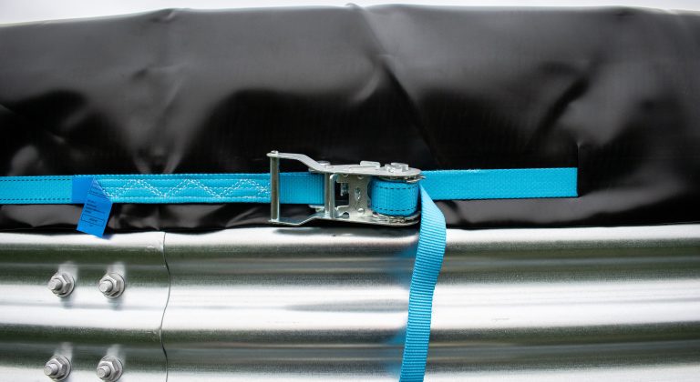 Install+ tank liner fixing system